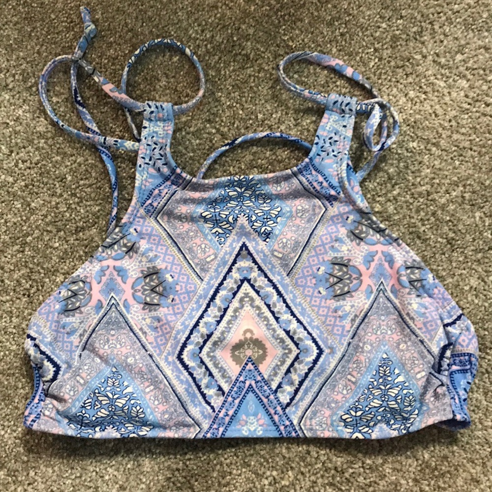 Xhilaration Swimsuit Top